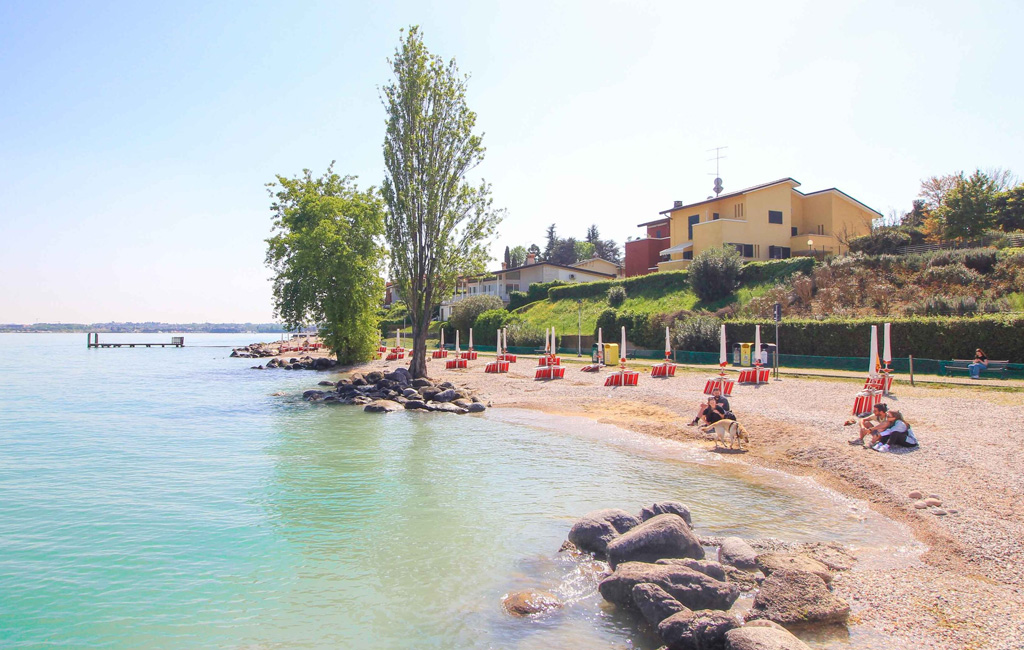 Braccobaldo Bau Beach